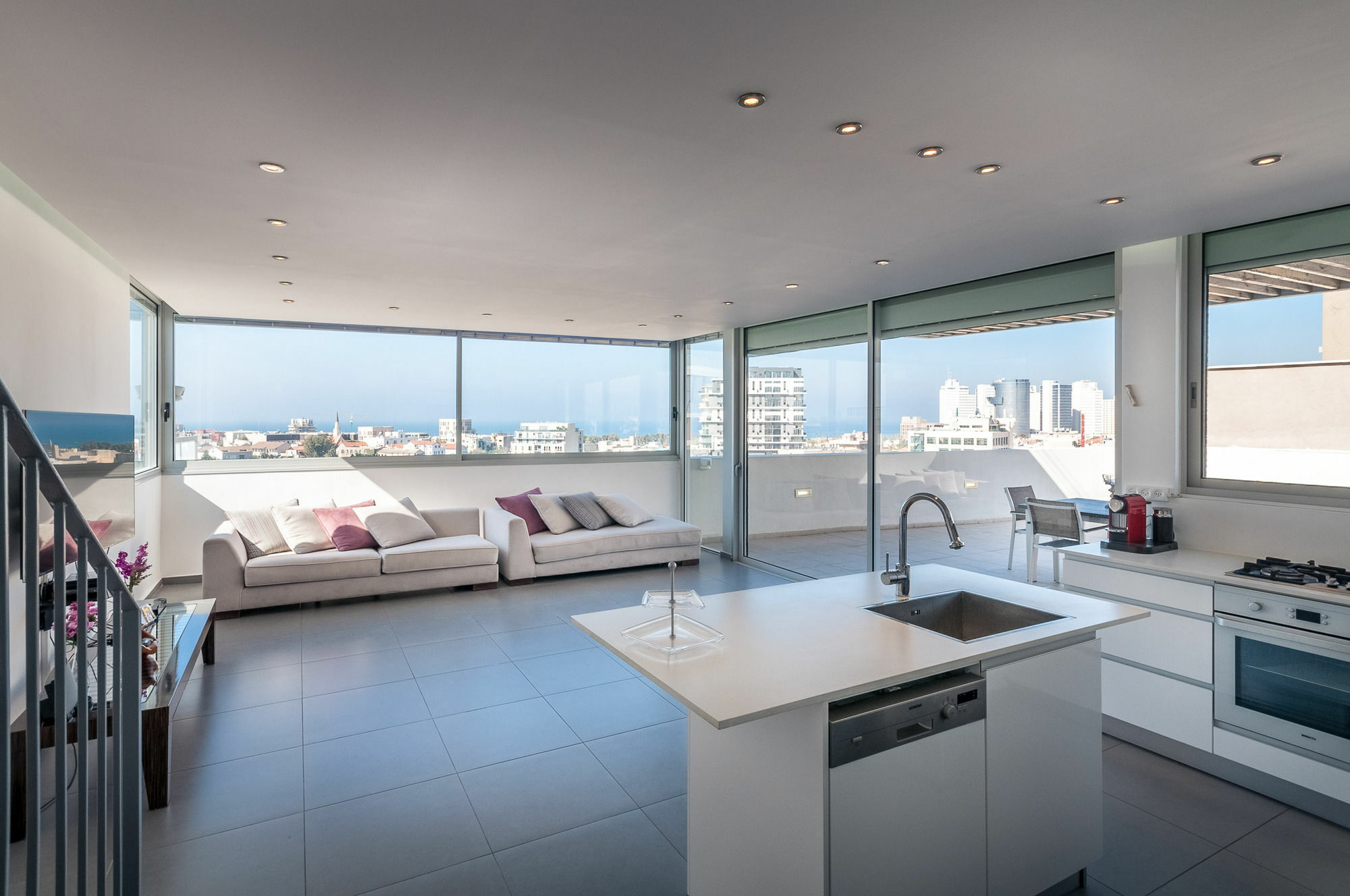 Abarbanel St Incredible Penthouse Apartamento Tel Aviv Exterior foto